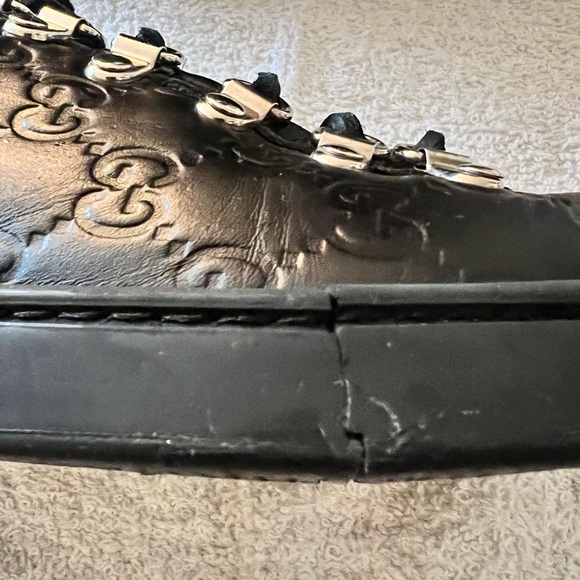 GUCCI GG EMBOSSED SNEAKERS/BOOTS MEN’S SIZE 6 OR WOMEN’S SIZE 9 M … WITH DEFECTS - Picture 16 of 16